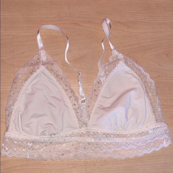 Other - Beautiful BRALETTE..